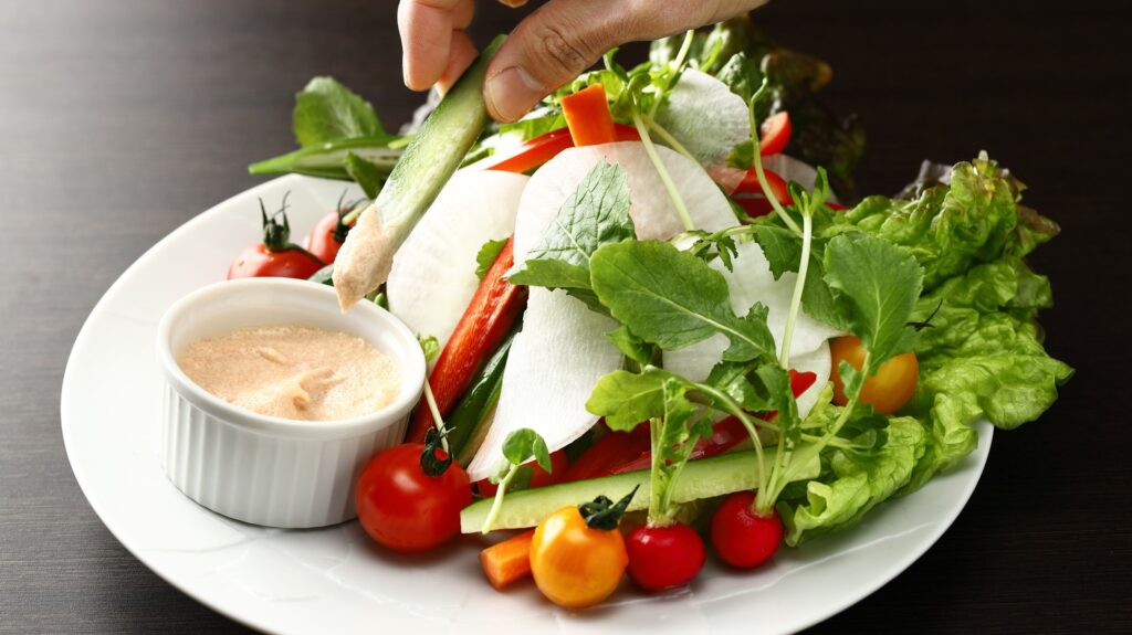 【動画】ちょっと映える！野菜スティック 明太マヨの作り方 盛り付け方