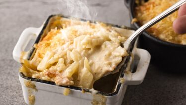 スウェーデン料理 ヤンソンさんの誘惑の作り方 ポテトグラタン